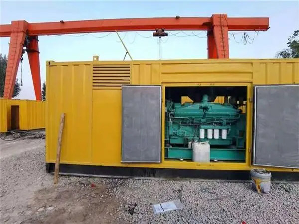 广西冬季低温环境下，500KW发电机组应该选择什么类型的启动电瓶？